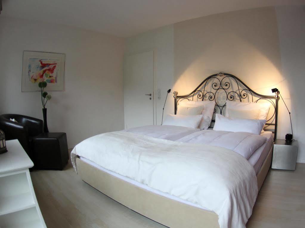 Techts Apartmenthaus ทิมเมนดอร์เฟอร์ ชตรันด์ ภายนอก รูปภาพ